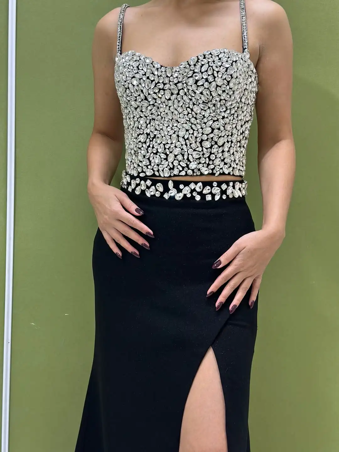 

New Design Sexy Luxury Beading Spaghetti Straps Crysal Side Slit Mermaid Evening Prom Formal Party Dress