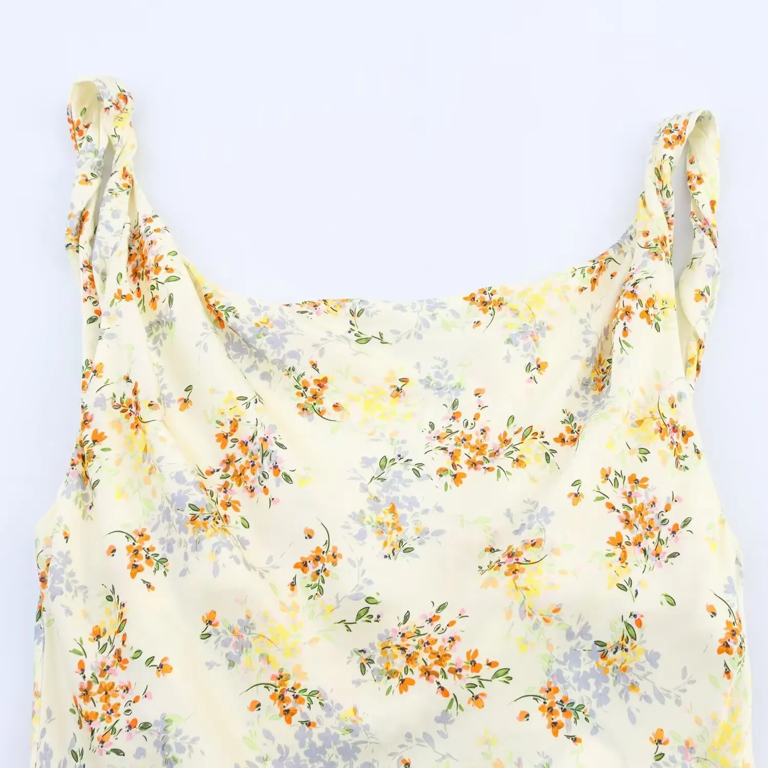 2025 Letnie nowe damskie sukienki z nadrukiem o fakturze satynowej Sukienki damskie w stylu vintage w kwiaty Modne i eleganckie