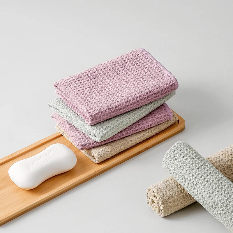 الأناناس منقوشة Stripesd خرقة بار تنظيف الملابس ستوكات ماصة تجوب الوسادة المنزلية متعددة الوظائف الهراء خرقة مقهى تنظيف الملابس