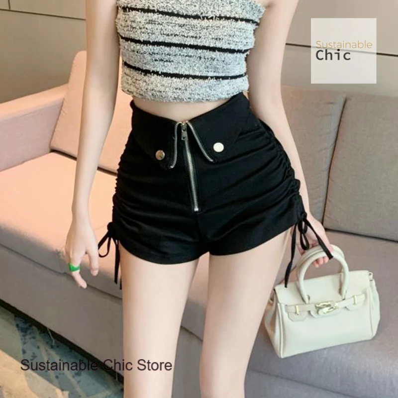 Pantaloncini casual dritti coreani Spice Girl moda estiva femminile temperamento nero casual Joker pantaloni a gamba larga slim a vita alta.