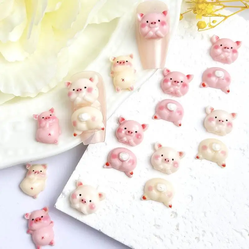 wa 30Pcs Cartoon Kawaii Powder Blusher Pig Nail Art Charms 3D Cute Luminous Pig Head Butt Resin Nail Decorations for DIY Nails