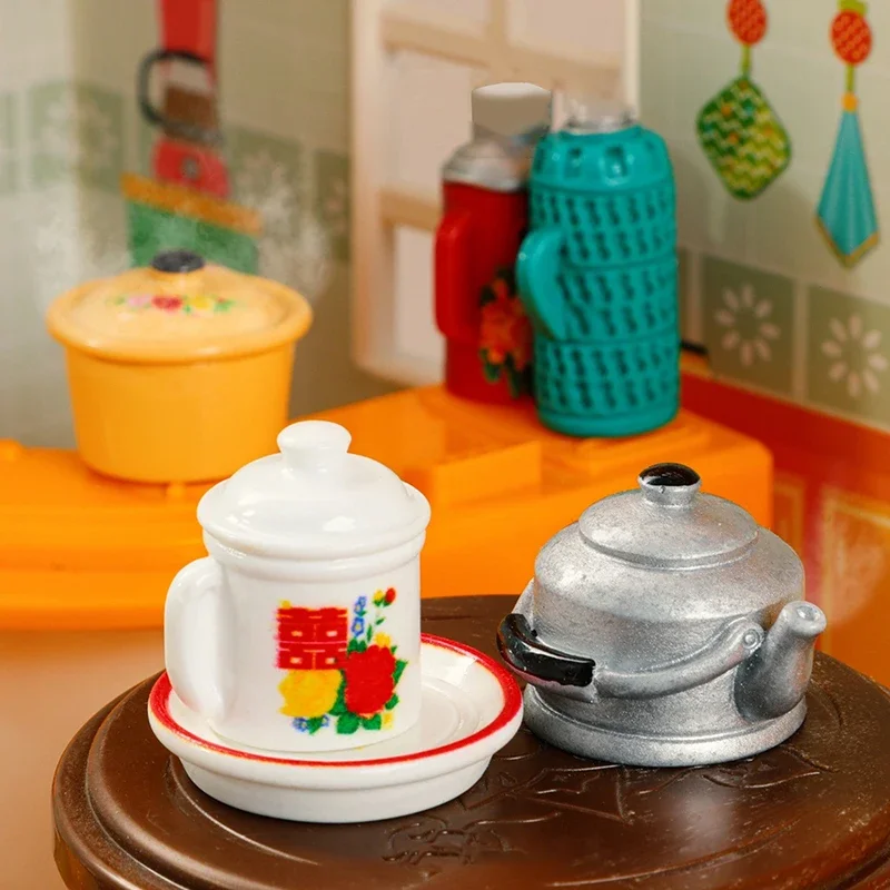 Mini juego de hervidor de carbón y tanque de gasolina, artículos de decoración de muebles de cocina para casa de muñecas a escala 1/12