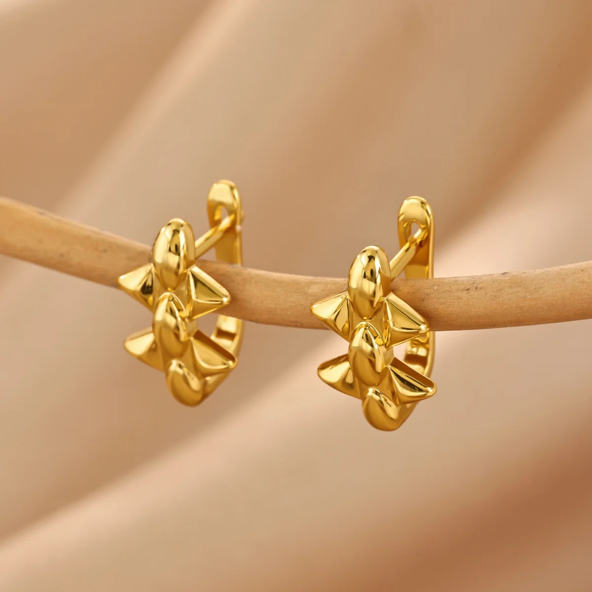 Vintage Geometric Women's Stud Earrings Gold Color Hip-Hop Style Daily Wear Jewelry Stud Earrings Gift