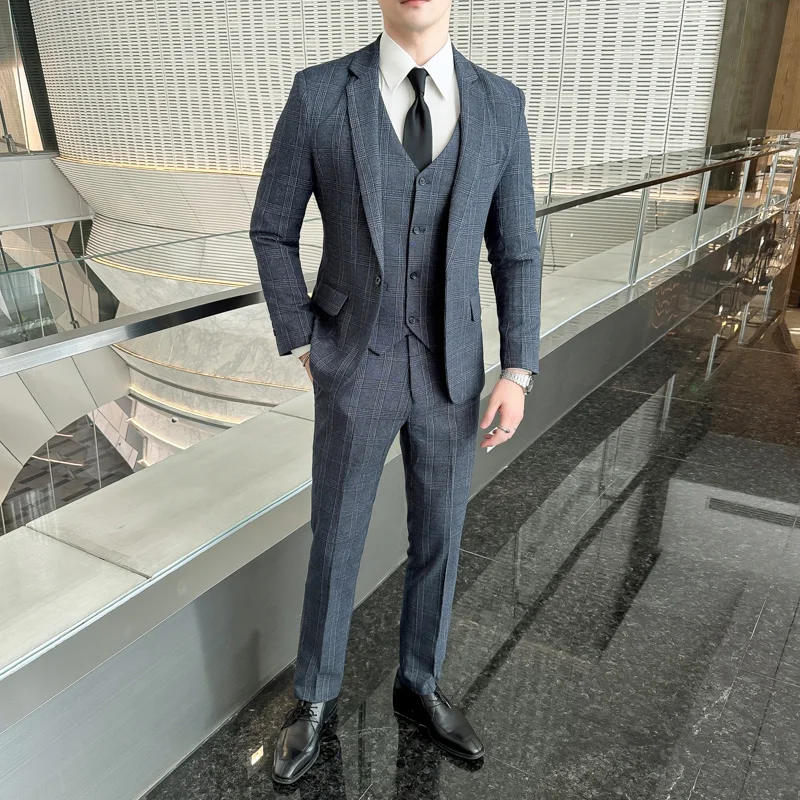 (Suit + Vest + Trousers) Quality Suit Suit Male Three-piece Korean Version of Fashion Handsome Slim Business Casual Wedding Suit