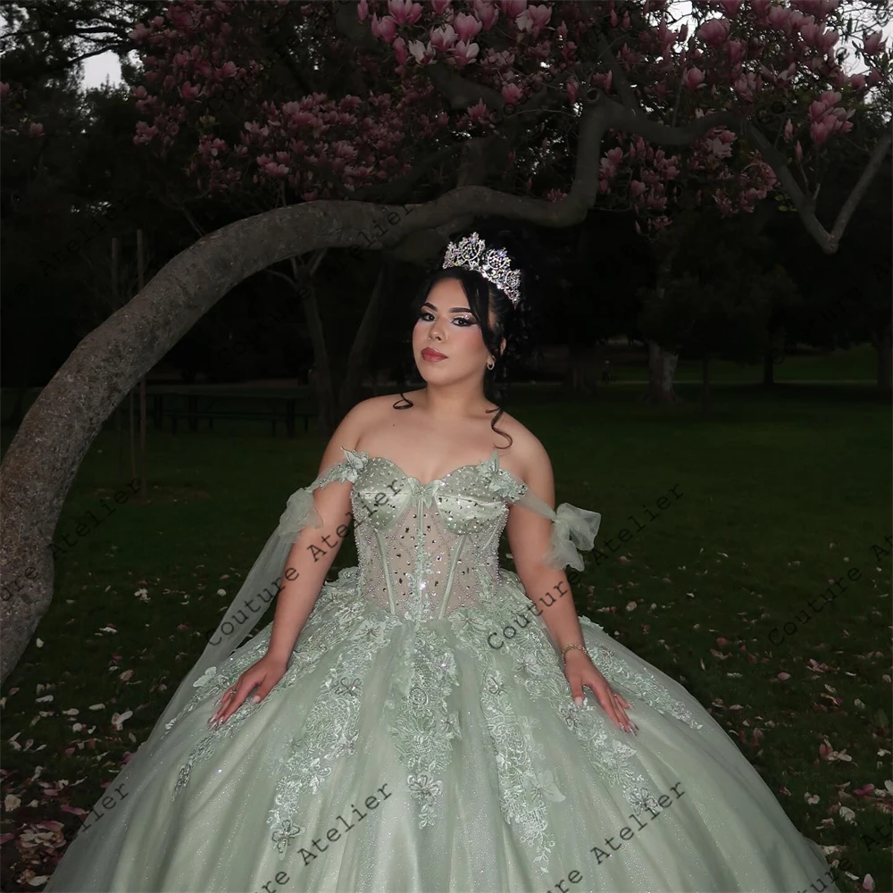 Light Sage Green Off The Shoulder Appliques Tulle Quinceanera Dresses Ball Gown Sweet Sixteen Dress Wedding Gowns vestidos de 15