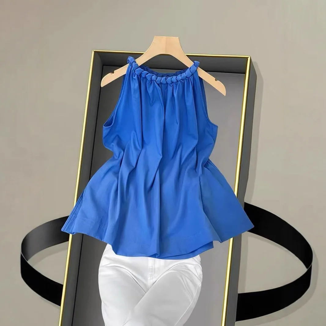 

Spring and Summer 2026 New Solid Color Temperament Personalized Fashion Design Sense Niche Top Unique Super Casual T-shirt
