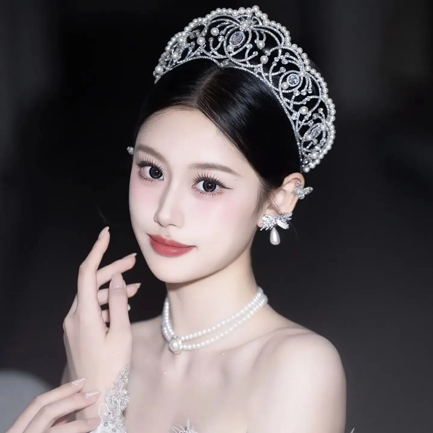 

Baroque Silver Color Queen Vintage Hair Crown Crystal And Pearl Princess Diadem For Bridal Hair Accessories Women Tiara Headband
