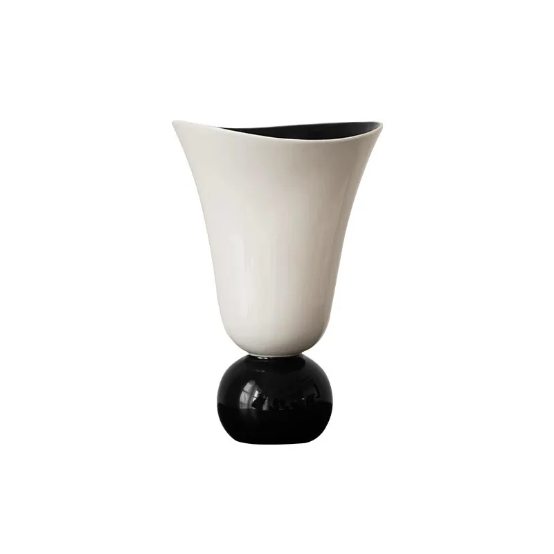 Ceramic vase tabletop ornament