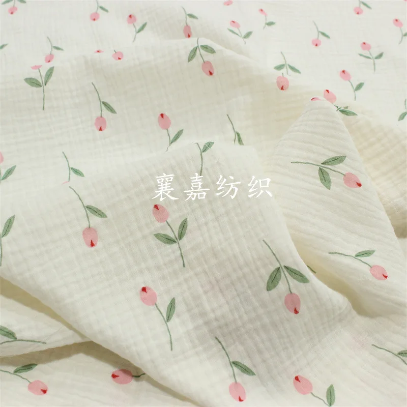 135x50cm Double-Layer Cotton Gauze Crepe Floral Sewing Cloth, for Baby Clothing Home Wear Bedding Shell Fabric