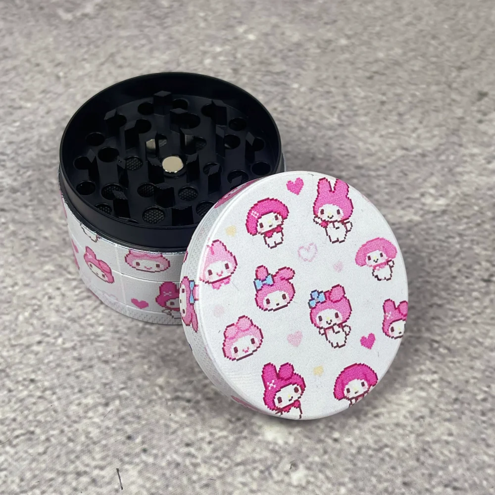 2inch Sanrio Metal Herb Grinder 4-Layers Mill Cinnamoroll Mortar Bud Vanilla Tobacco Grinder Grass Cigar Smoking Cigarette Tool