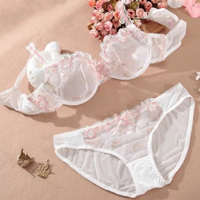 

Embroidered hollow out sexy Exquisite Embroidery Lotus Pink Ultra-Thin Women's Sexy Transparent Lace Underwear Bra Lingerie Set