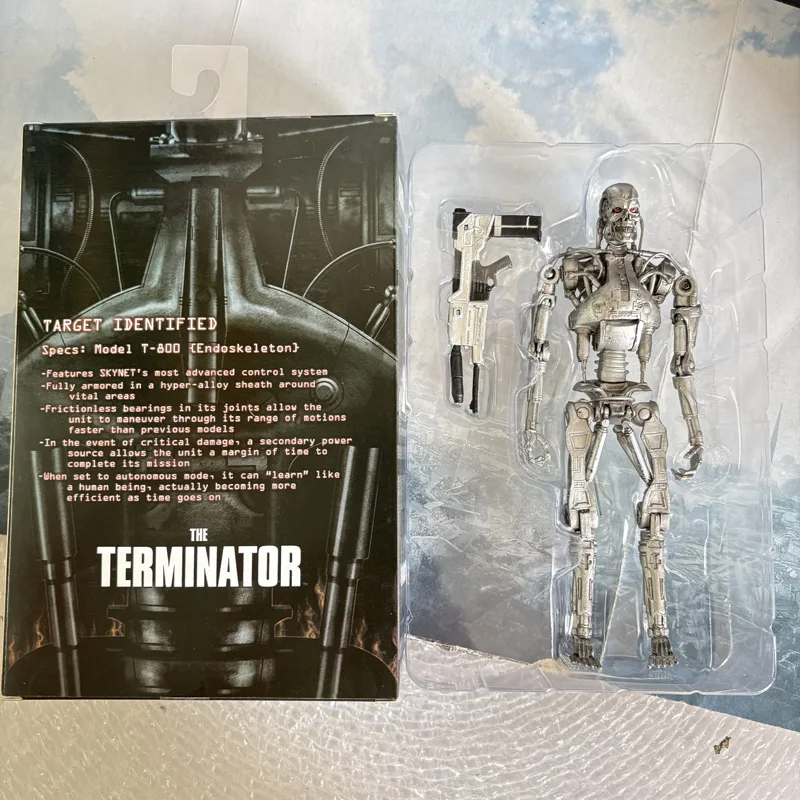 

NECA День суждения Терминатора T-800 T-1000 Эндоскелет Арнольд Шварценеггер ПВХ Фигурки Машины Игрушки 9 стилей