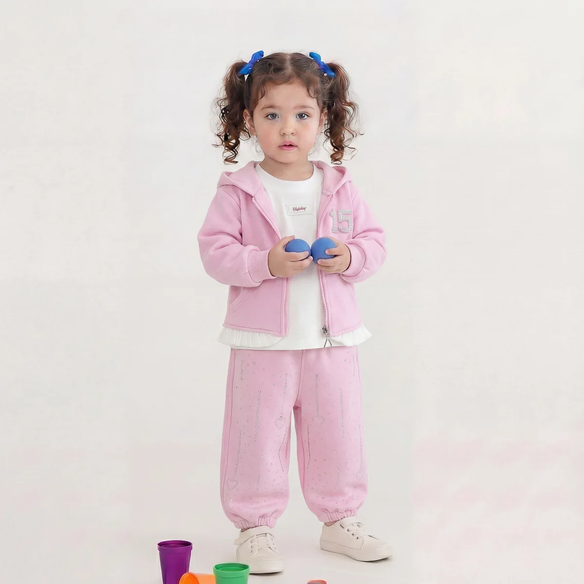 

2026 Spring Autumn Girls Hooded Three Piece Set Lovely Hooded Design Stylish and Windproof Soft Lightweight Fabric Suitable
