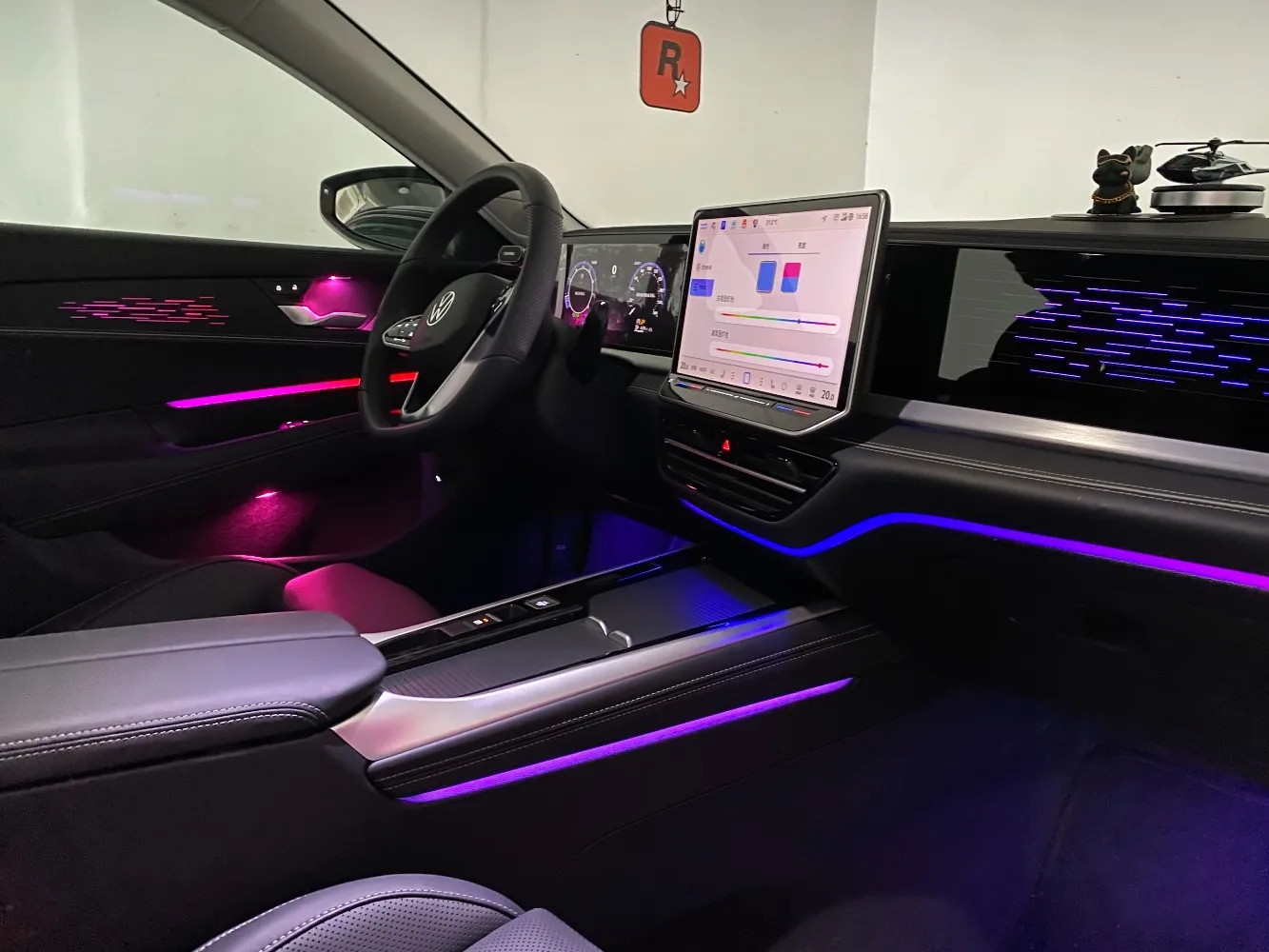 Upgrade Symphony Car Interior LED Ambient Light Strip Decoration Accessories Auto Atmosphere Lamp for Volkswagen Passat PRO 2025