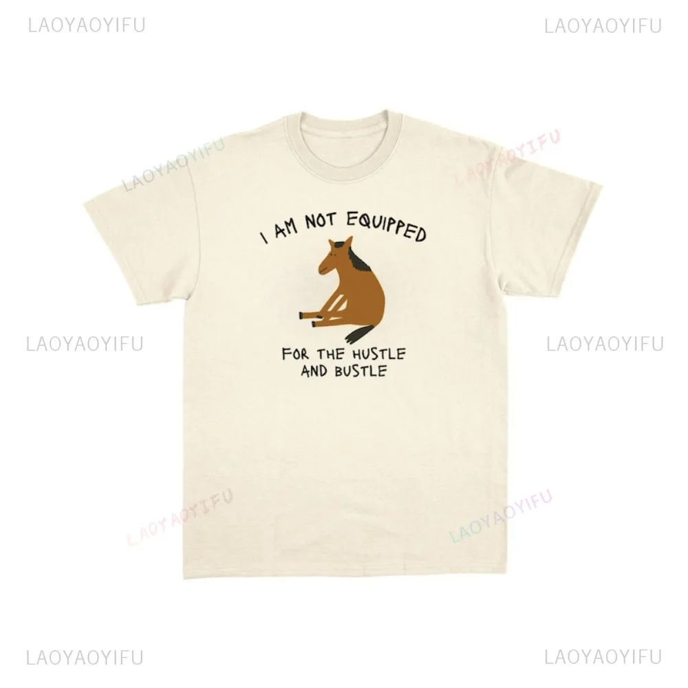 Hustle and Bustle T-Shirt Funny Animal Meme Graphic Sarcastic T-shirt Unhinged Humor Tshirt Casual Fashion Short Sleeve Tees