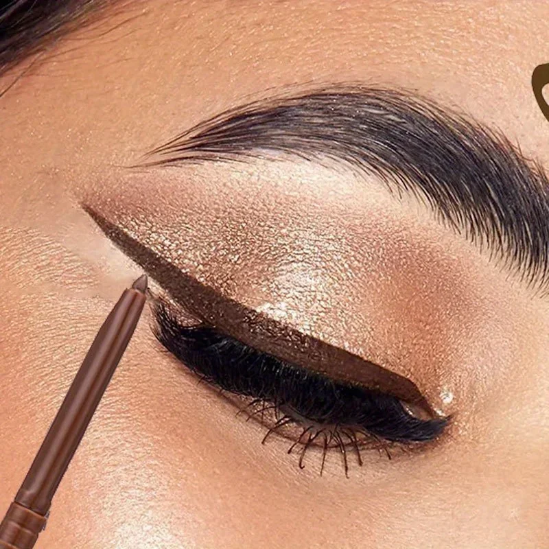 横たわっているカイコアイライナーゲルペン滑らかな長期的なマットアイライナー防水アイライナーゲルペンシル速乾性メイク