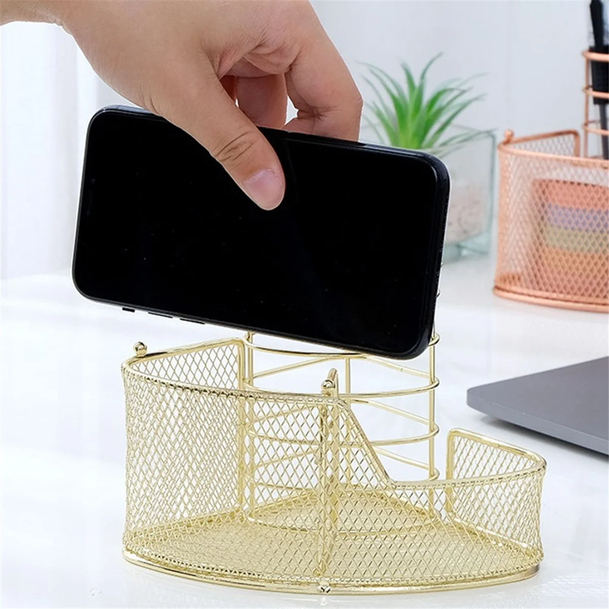 Exquisito portalápices de malla, soporte de almacenamiento de papelería de Metal en forma de triángulo, 3 compartimentos, soporte de almacenamiento de oficina de escritorio B