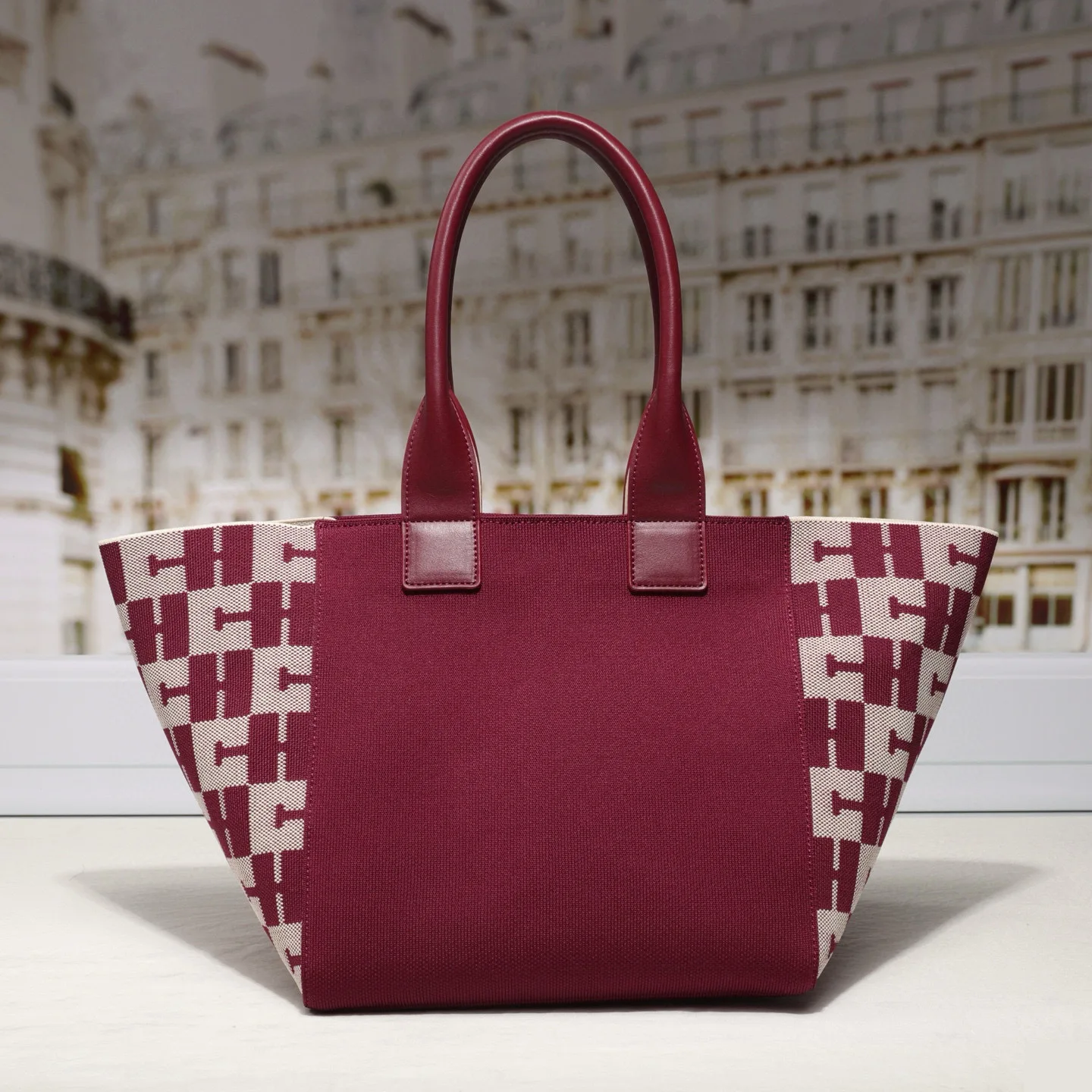 

Trendy Retro Womens Bag New Casual Large Capacity Handbag Woven Fabric Design