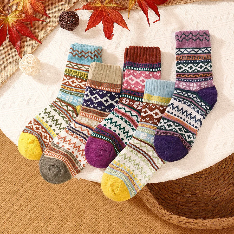 5Pairs Winter Warmer Women Thicken Thermal Wool Cashmere Snow Socks Fashion Casual Euramerican National Wool Socks for Women