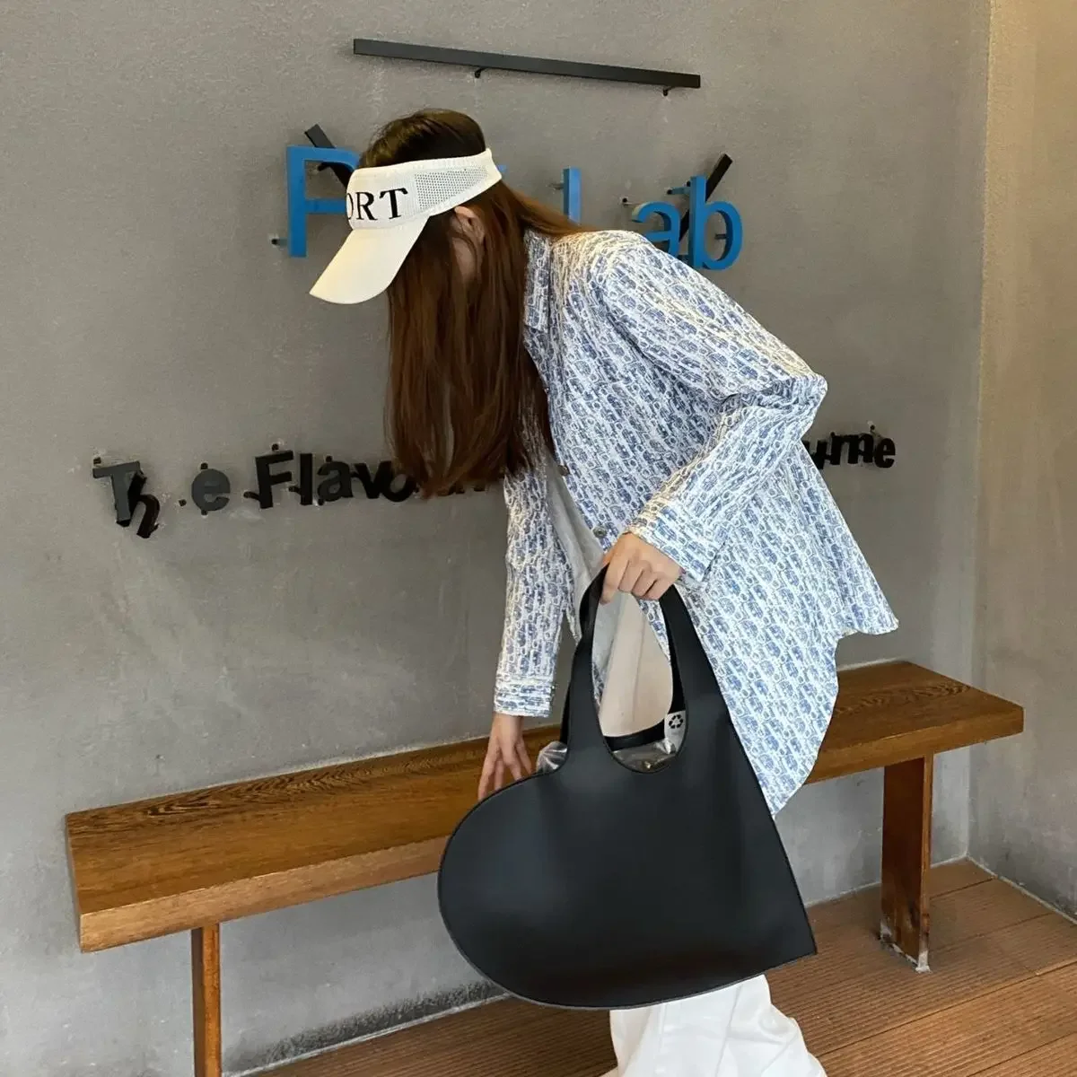 Unique Creative Design Handbag Personalized Fashion Love Handheld Shoulder Bag for Women luxurious 2024 New Trendy Underarm Bag