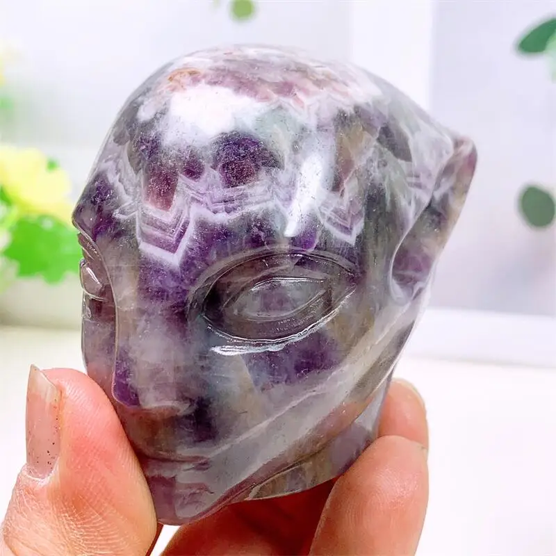 

Natural Dream Amethyst Alien Skull Carving Healing Fengshui Reiki Gemstone Crafts Wicca Decoration Holiday Gift 1pcs