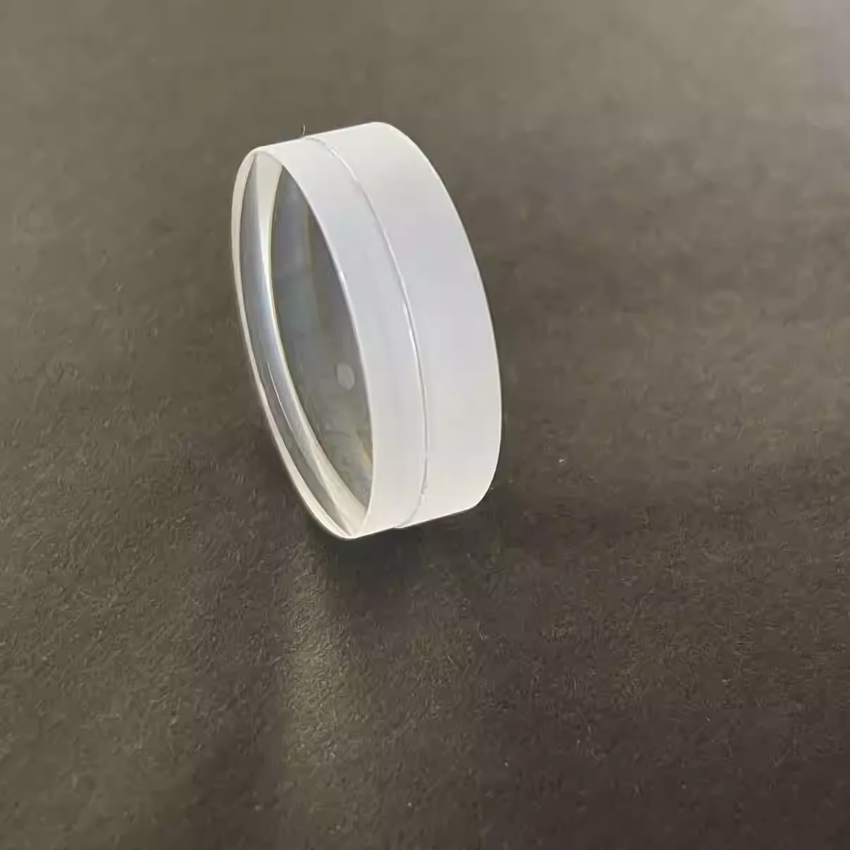 

Diameter 19, focal length 34mm, coated 425-675nm optical cemented achromatic lens, part number R16