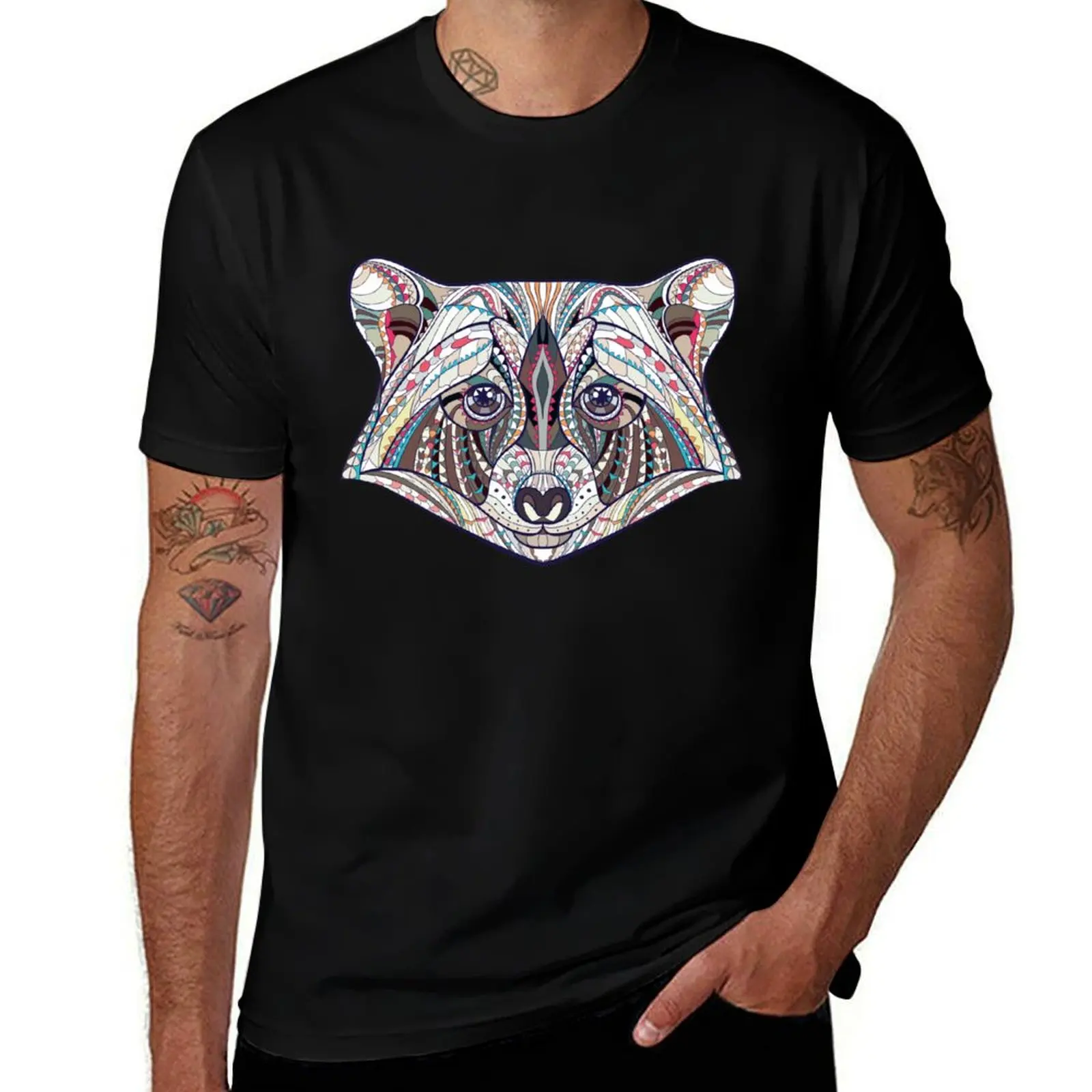 Geometric Heterochromia Racoon Funny Artistic Gift For Mom, Dad and Siblings T-Shirt Soft Basic Cotton Short Sleeve Tee T-Shirt
