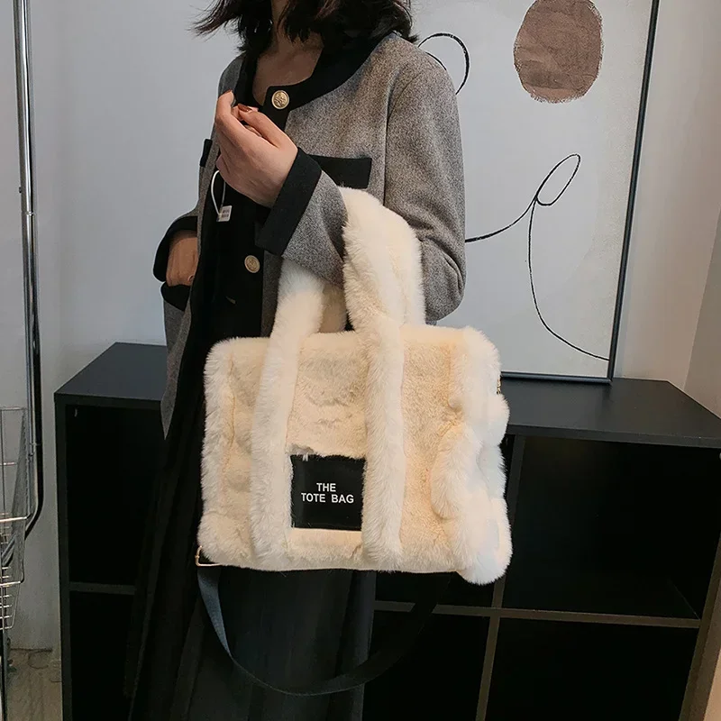 Fashion Faux Fur Tote Bag for Women Luxury Designer Handbag Winter Plush Shoulder Bag Crossbody Bags Large Capacity bolso mujer