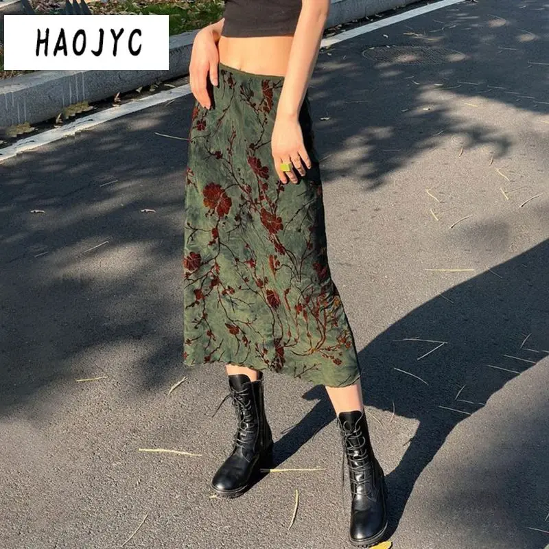

New Chinese-style printed retro knitted skirt women's loose meat covering low waist versatile niche A-shaped skirt