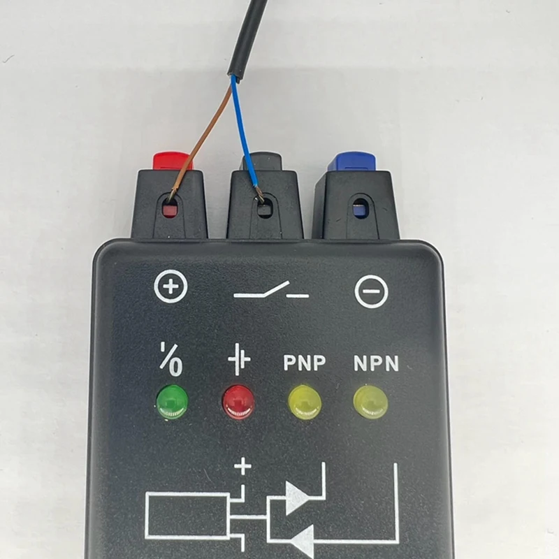 Nuovo Tester per interruttori fotoelettrici YH-800 Tester per interruttori magnetici (senza batteria 2X9V)