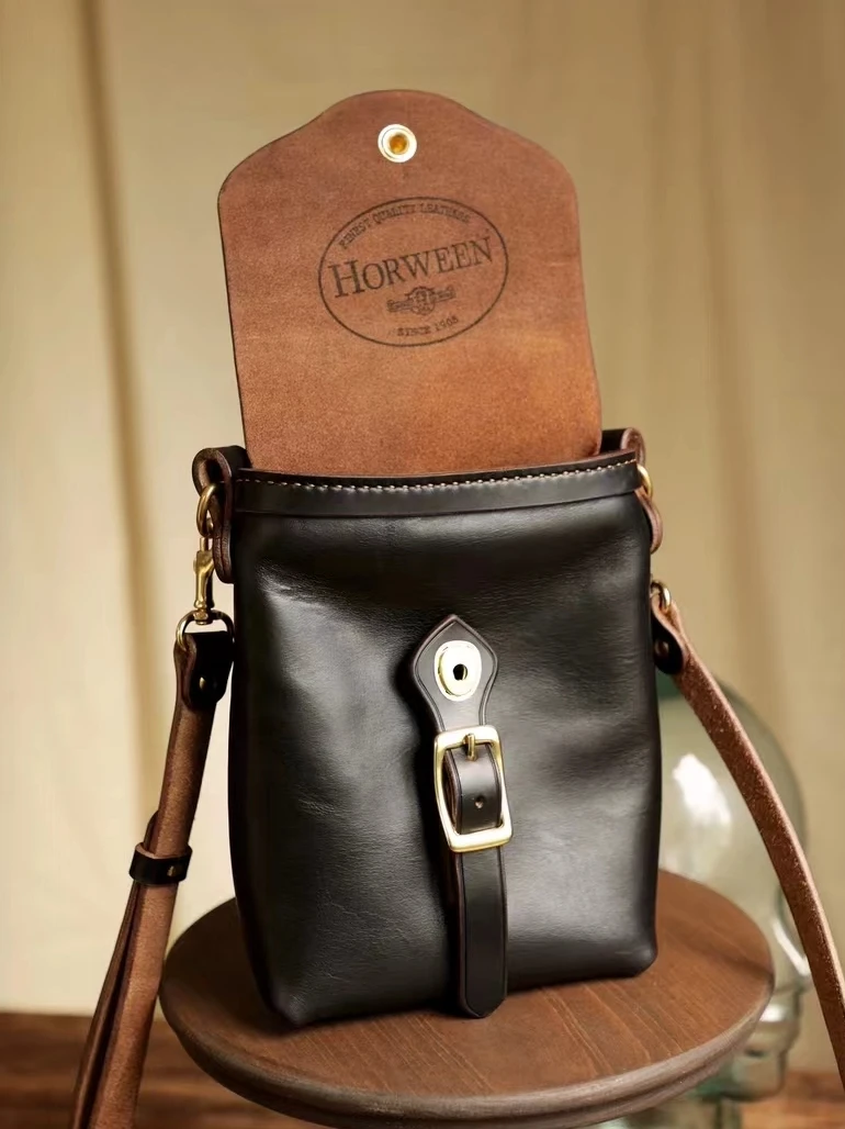 PNDME outdoor daily light handmade vegetable tanned cowhide men small phone shoulder bag fashion genuine leather crossbody bag