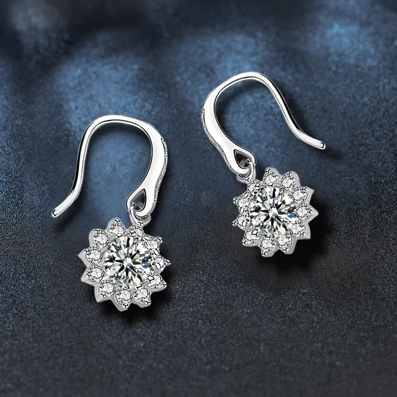 Light luxury 925 sterling silver sunflower moissanite earrings for women, anniversary birthday gift