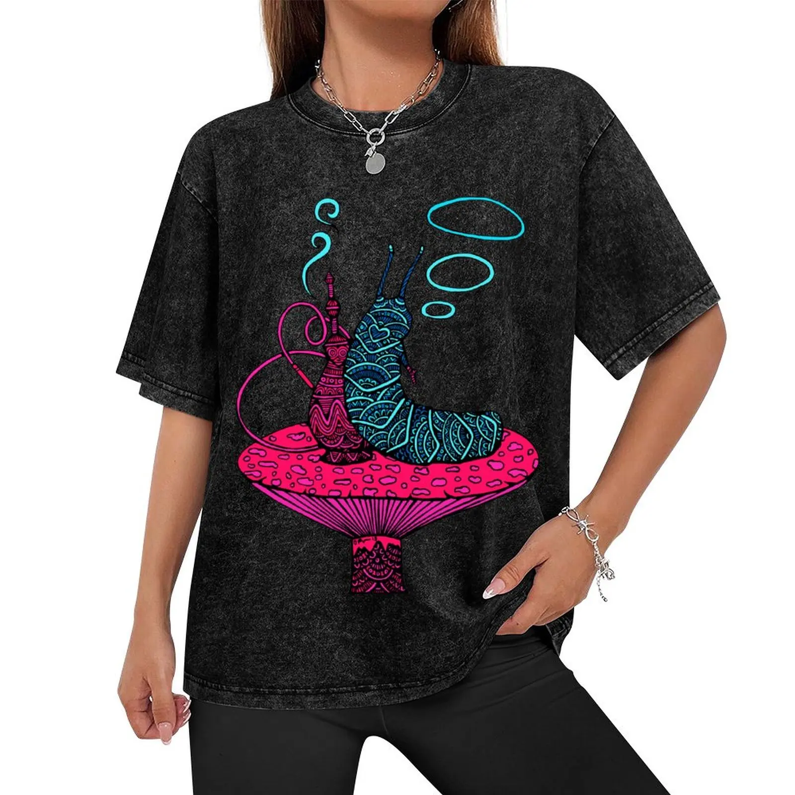 Hookah Smoking Caterpillar V.6.0 T-Shirt kawaii clothes street wear mens vintage t shirts