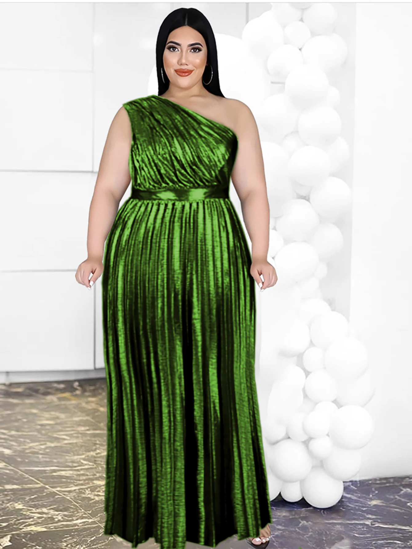 Women Shiny Green Long Pleated Party Dress One Shoulder Sleeveless High Waist A Line Gown Plus Size Cocktail Wedding Guest Prom