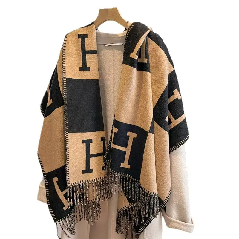 Luxury Designer Autumn Winter Imitation Cashmere Scarf Women Fashion Versatile Lady Girls Warm Cape Neck Ladies Scarves Écharpes