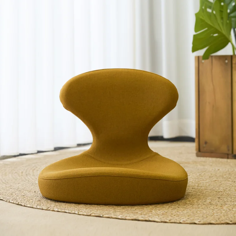 Integrated foam molding buttocks, waist protection, seat cushion, backrest, sedentary not tired artifact seat