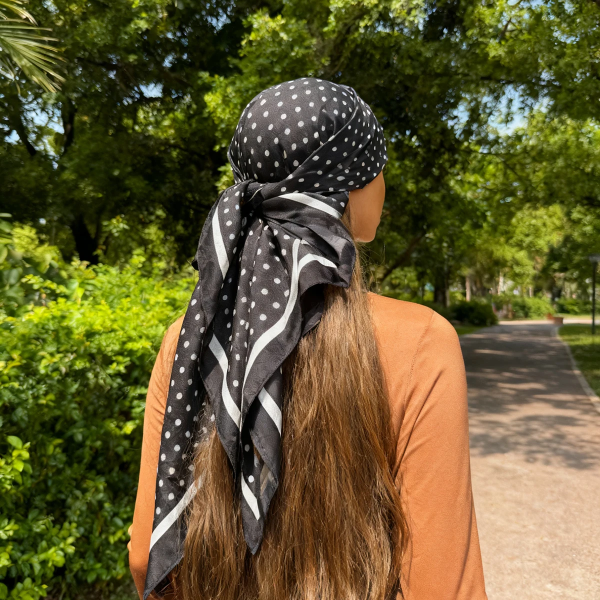 

AWAYTR модная шелковая атласная повязка на голову, шейные шарфы, женские квадратные шали, повязка для волос в горошек, платок с принтом, хиджаб, женский платок, глушитель