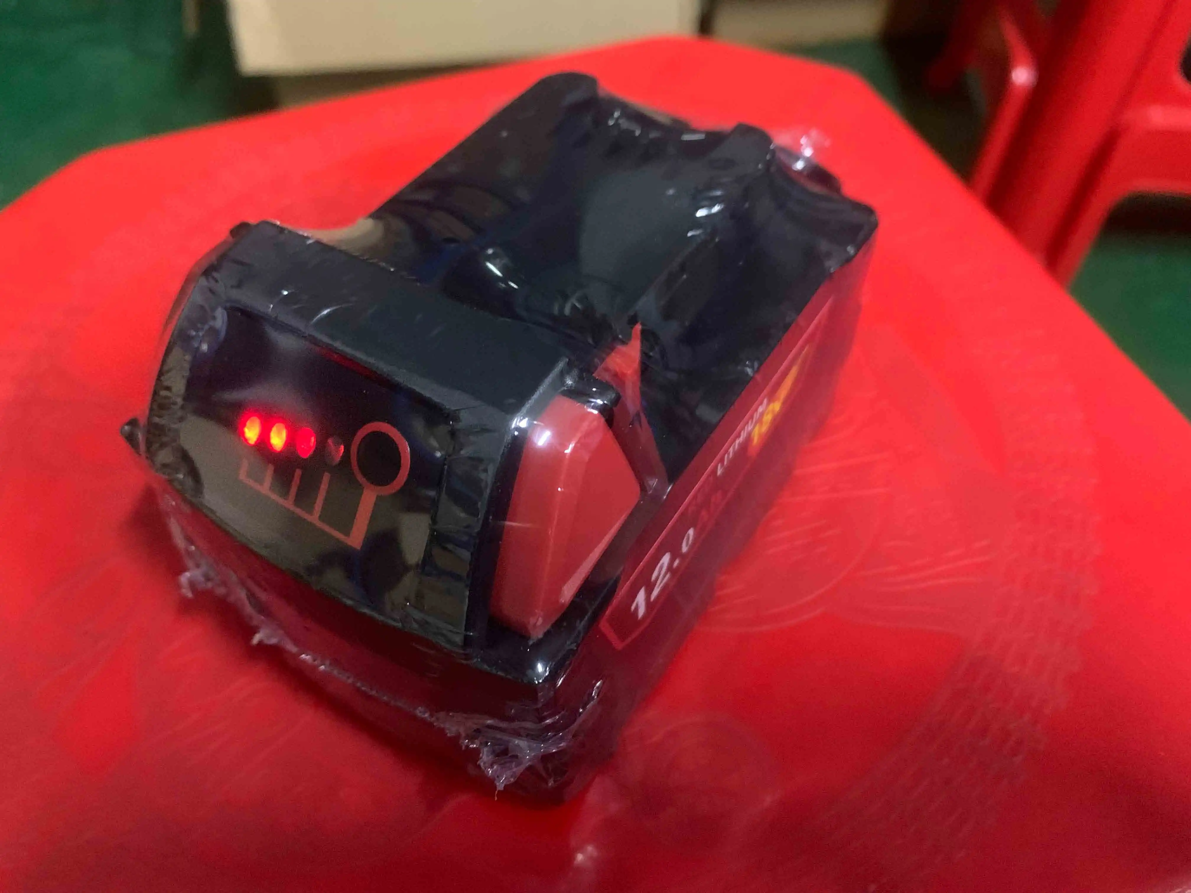 

For Milwaukee 18V battery M18-HB3 high energy battery 12AH , original Milwaukee M12-18FC charger 48-11-1815