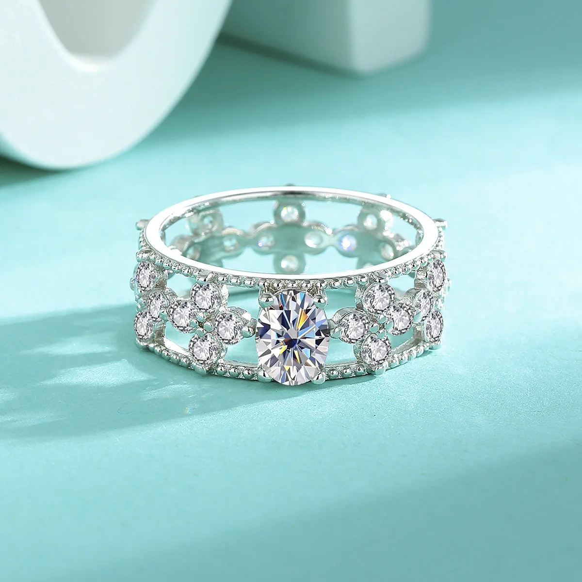 

Платиновое кольцо Pt950 Eternity с муассанитом и четырьмя листами клевера, обручальное кольцо с бриллиантом 1 карат для женщин, белое золото 18 карат