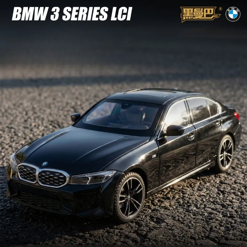 

Официально лицензированная модель автомобиля BMW 3 серии LCI в масштабе 1:24, литая под давлением, имитационная игрушечная машинка, подарок для парня, миниатюрная модель автомобиля