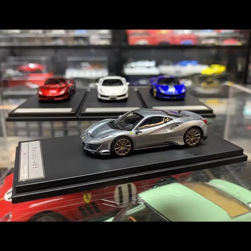 Ferrari 488 Diecast Car Model, Escala 1:64 Carro esportivo, Simulação de liga, Ferrari Openable Vehicle, Ornamentos colecionáveis