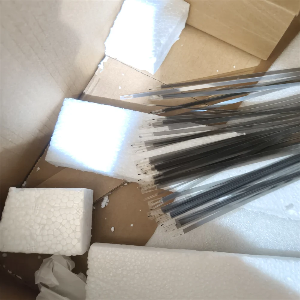 

1PC CR Scale Encoder Strip for EPSON L1110 L3100 L3101 L3110 L3115 L3116 L3150 L3151 L3156 L3160 L4150 L4156 L4160 L4167 1746669