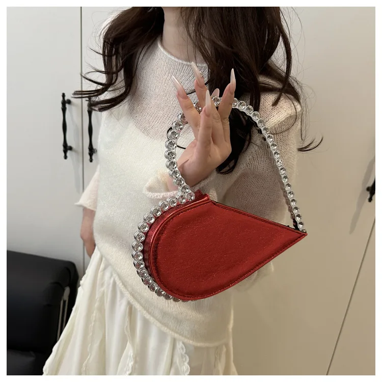 Diamond Red Heart Evening Clutch Women's Designer Chic RhinestoneBlack Wallet Wedding Party Sac A Main Heart Handbag for Woman