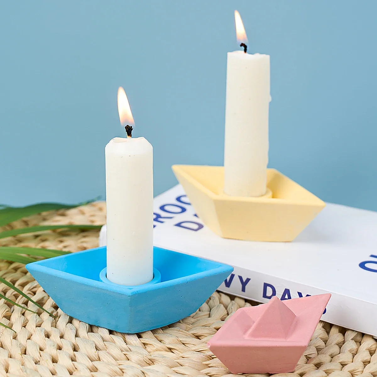 Paper boat Candlestick Silicone Mold 3D Boat Shape Long Wax Base Resin Mold DIY Creative Candle Ornament Craft Gift Making Tools