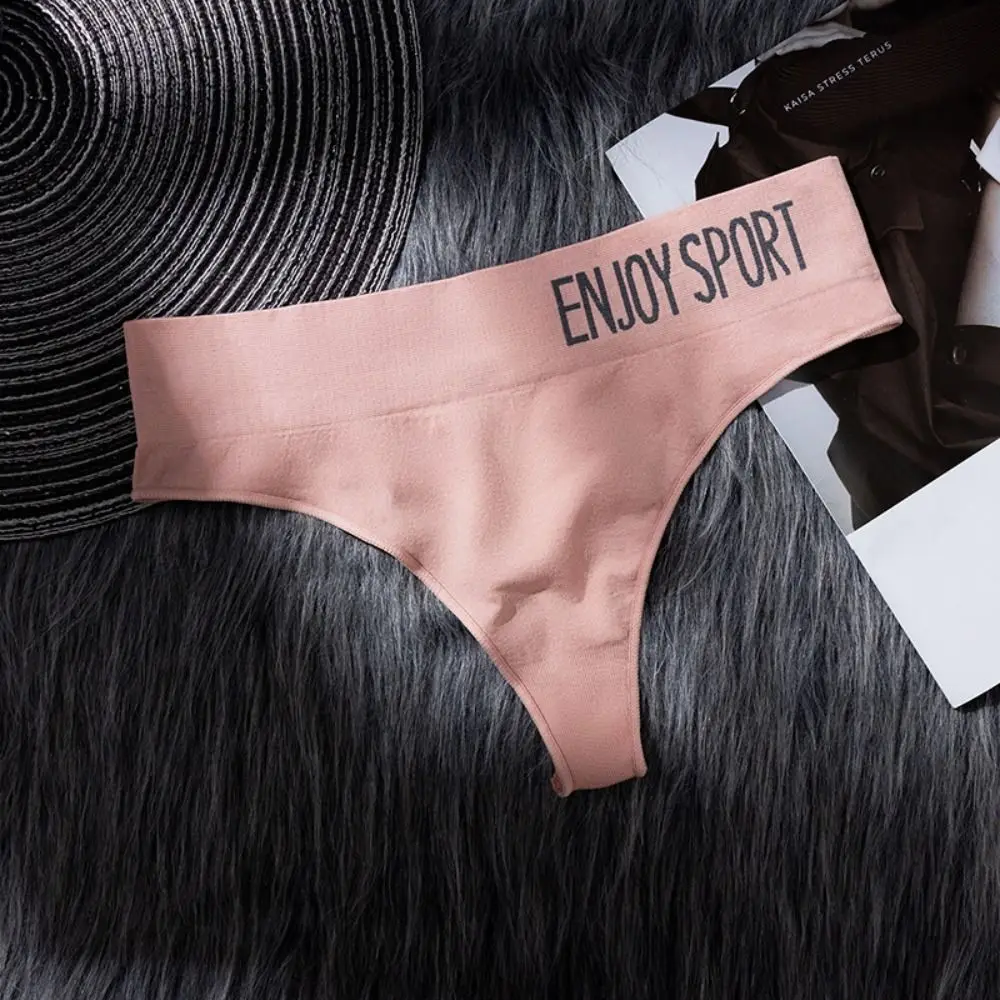 

Soft Middle Waist Seamless Panties Solid Color Sports Panties Women Thong Female Lingerie Underpants Sports Briefs Girl