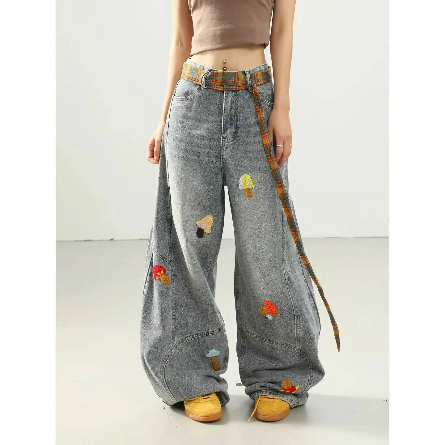 

American Style Retro Embroidered Wide Leg Straight Cut Loose Fit High Waist Denim Jeans For Women Spring Autumn New Arrival
