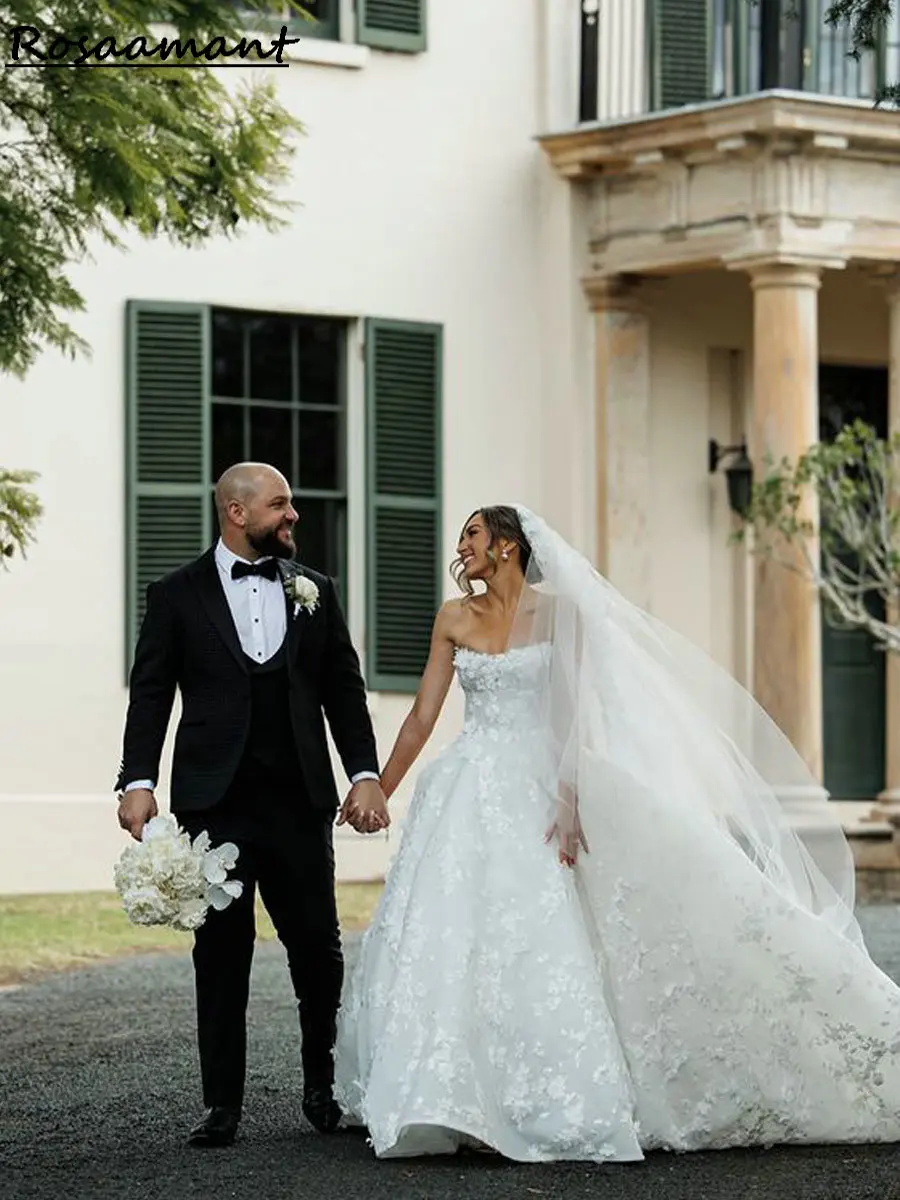 Lindo sem alças 3d flores a linha vestidos de casamento apliques rendas boho país personalizado vestidos de noiva