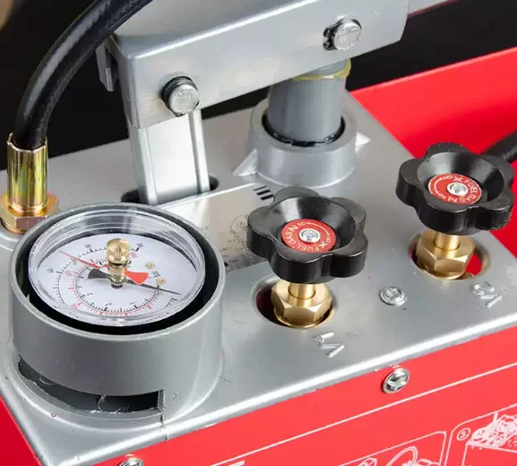 Manual pressure test pump, home improvement floor heating press 50kg PPR water pipe pressure leak detector pressure tester