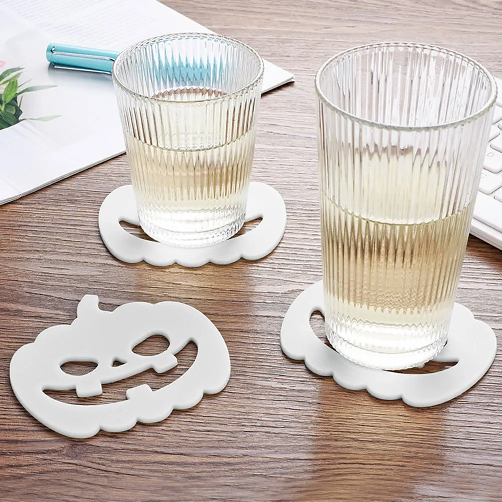 

10Pcs Night Glow Pumpkin Coasters Heatproof AntiSkid Halloween Party Table Adorn White Lightweight Suitable Any Cup