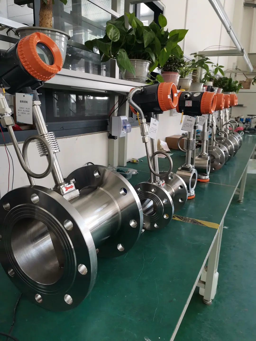 China Flange Connection Portable Dn50  Flowmeter High Temperature Pressure Sensor Co2 Precession  Flow Meter Price